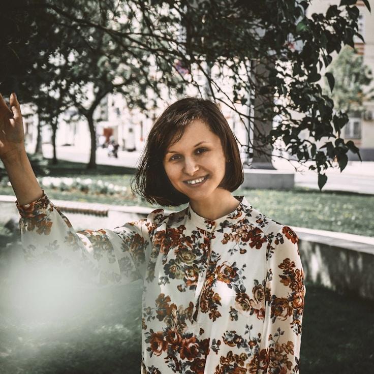 Portrait of Mira Das meditation instructor